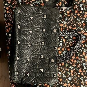 Bartley Mischka purse